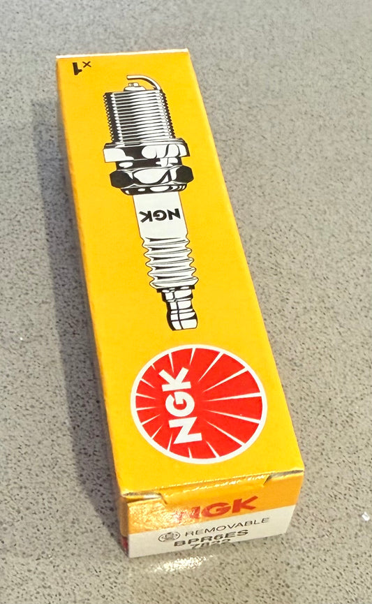 NGK BPR6ES Spark Plug